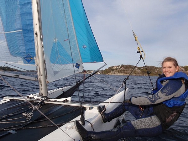 Tone Emmerhoff i farta på Hjeltefjorden.